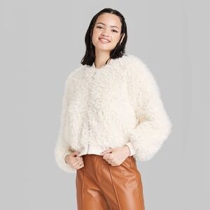 Wild Fable Cream Fuzzy Shaggy Bomber Jacket Cropped Cozy XL NEW
